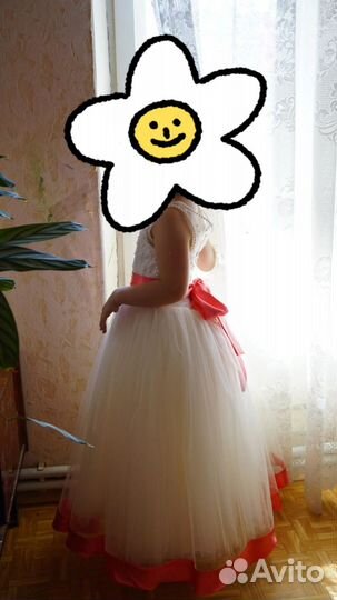 Платье праздничное для девочки 7-8лет