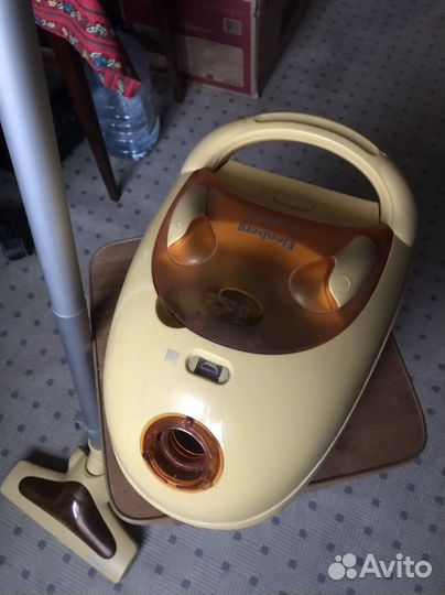 Пылесос elenberg