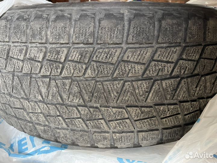 Bridgestone Blizzak DM-V1 255/55 R20