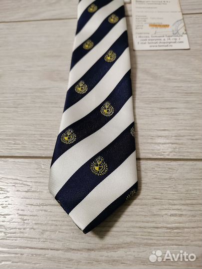 Узкий галстук с морской тематикой