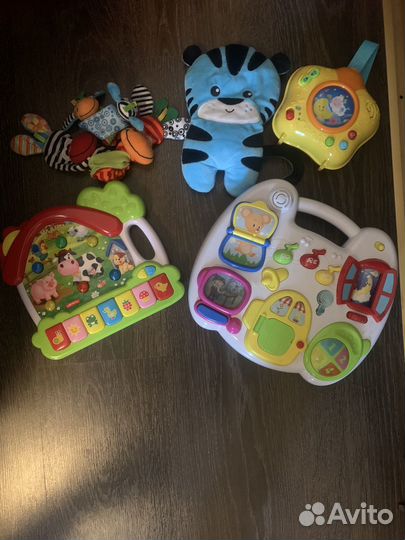 Игрушки музыкальные мобиль развивающие грелка