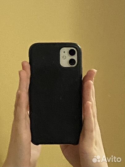 Чехол на iPhone 11