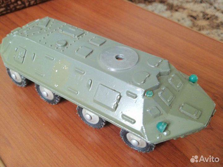 Игрушка бтр СССР