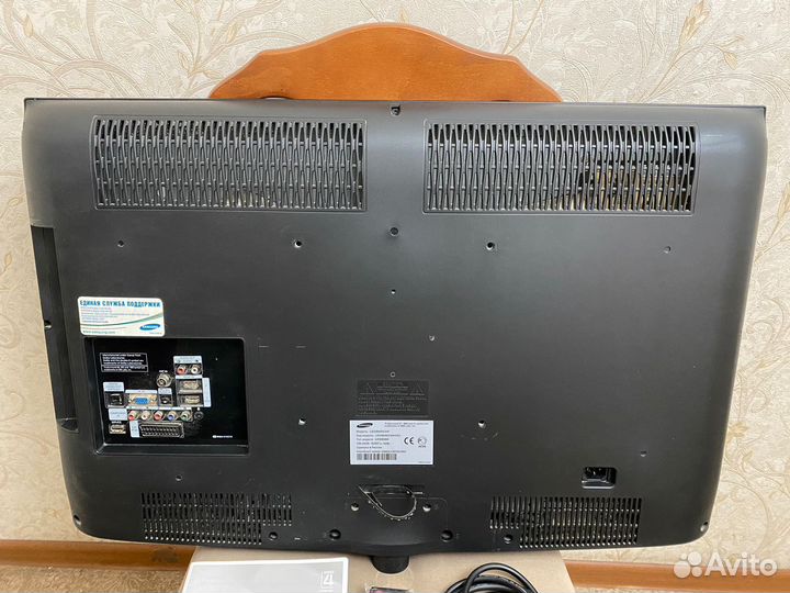 Телевизор samsung