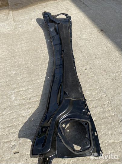 Жабо железный под лобовое highlander 2014-2019