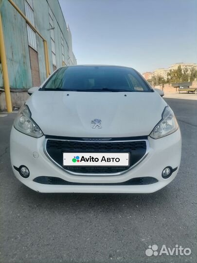 Peugeot 208 1.2 МТ, 2013, 120 000 км