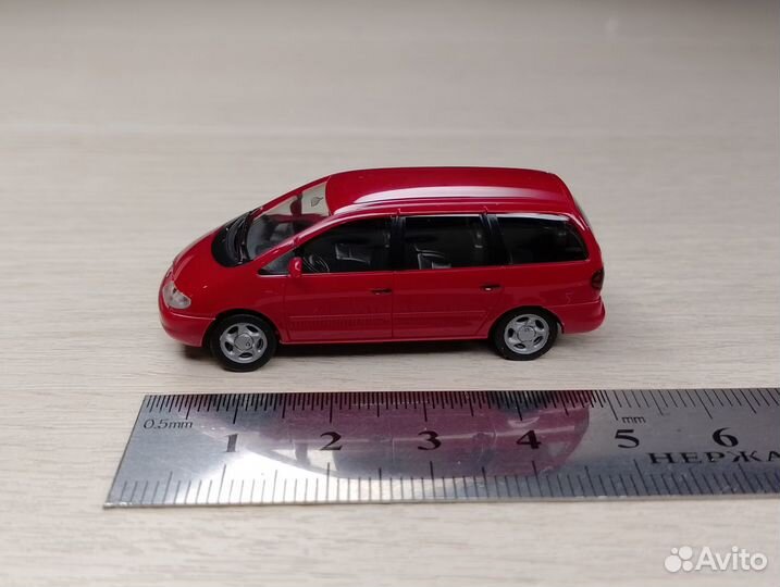 A27.1) Volkswagen Sharan I (7M) 1995-2009 красный