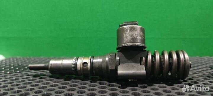 Форсунка Audi A3 8P 2003