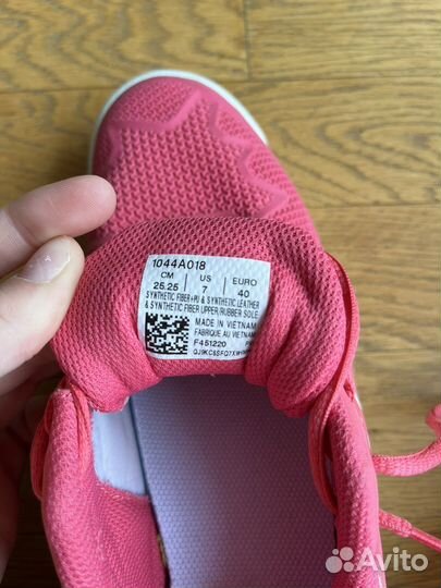 Кроссовки женские для большого тенниса