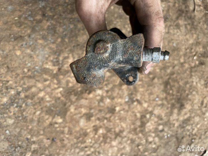 Цилиндр сцепления главный VW Passat B3