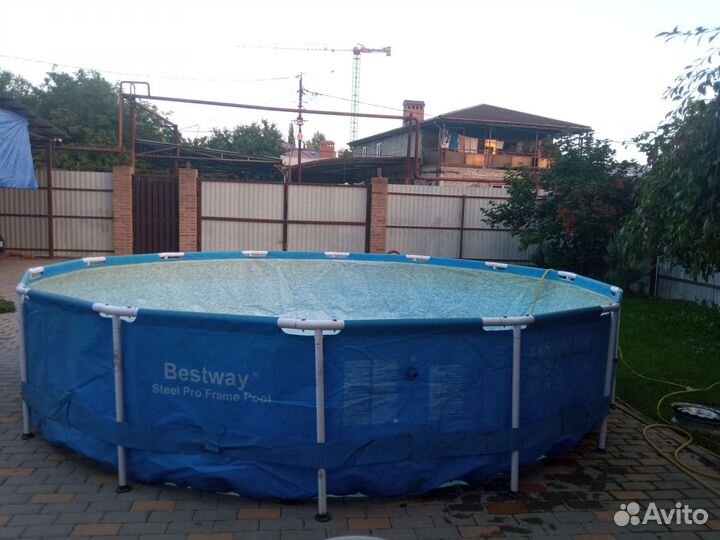 Продам бассейн каркасный бу