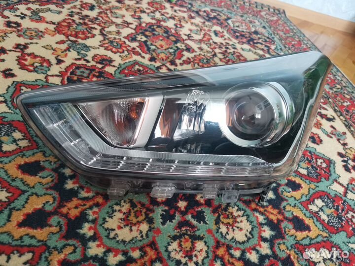 Фара левая Hyundai Creta I 92101M0300