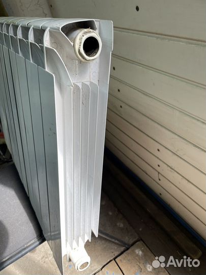 Биметаллический радиатор 10 секций