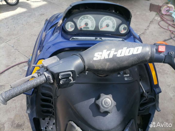 Снегоход брп 800