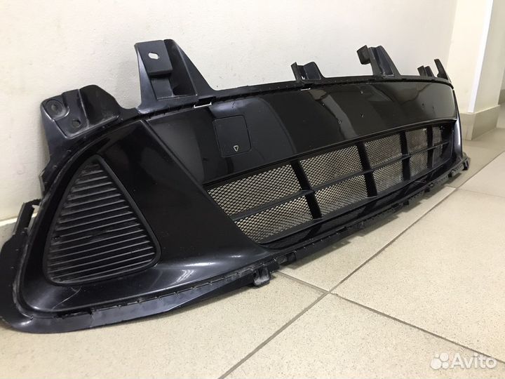 Нижняя решетка на Киа Соренто Прайм