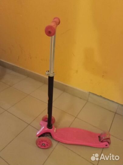 Самокат детский 3х колесный