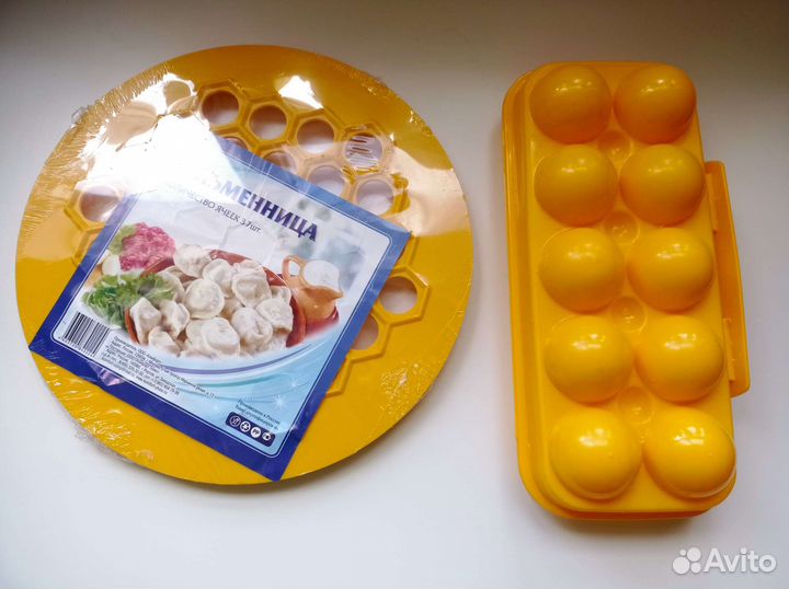 Пельменница, контейнер для яиц, овощерезки, ножи