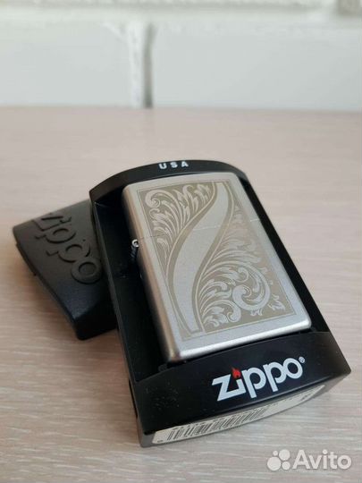 Zippo 21139 BS Scrolled feather