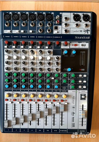 Микшерный пульт Soundcraft Signature 10