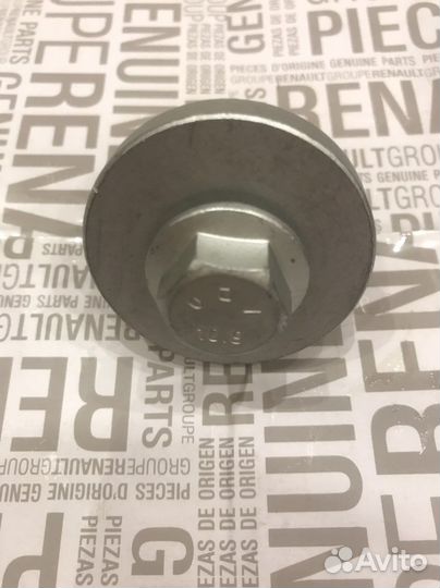 Болт крепления шкива коленвала K4M оригинал