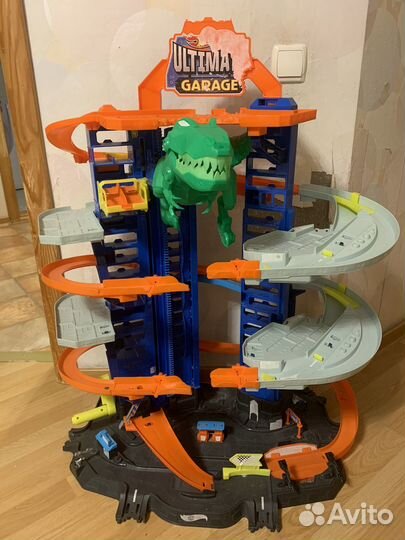 Трек Hot Wheels на запчасти