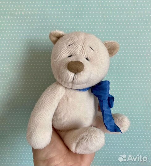 Плюшевый медведь для малыша