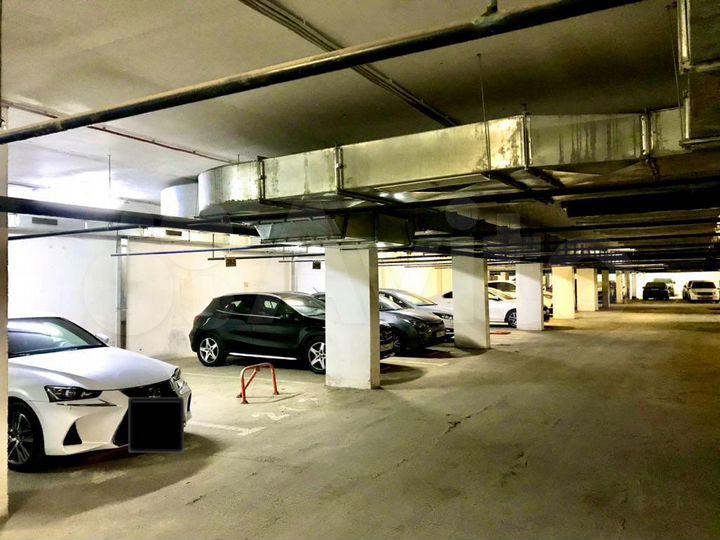 Машиноместо, 14 м²