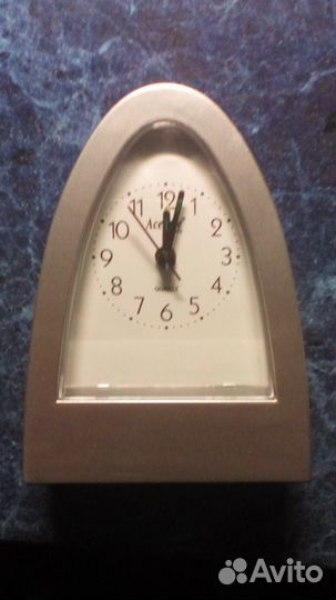 Часы настольные
