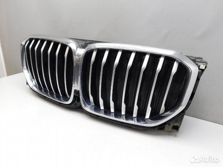 Решетка радиатора BMW X5