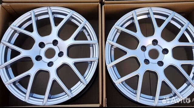 Диски R18 на VW Passat CC Golf
