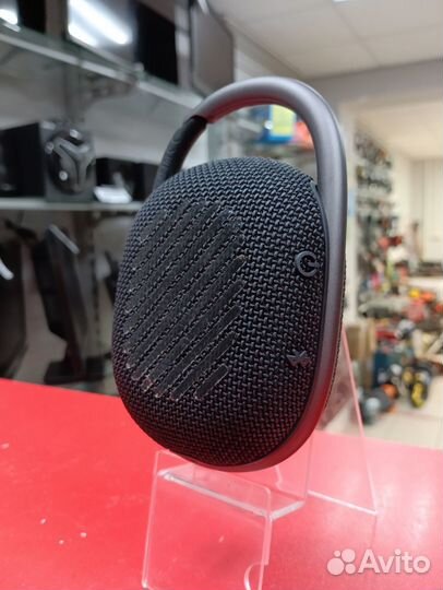 Портативная акустика JBL Clip 4