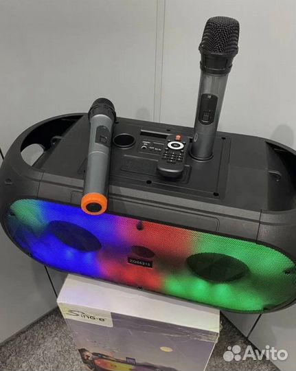 Блютуз колонка с двумя микрофонами Partybox