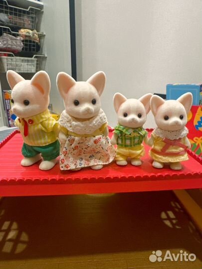 Sylvanian families семья чихуа хуа