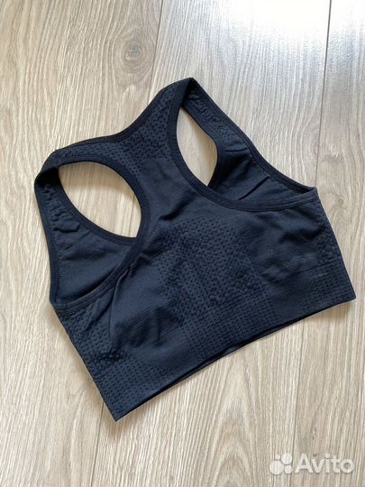 Спортивный вещи женские