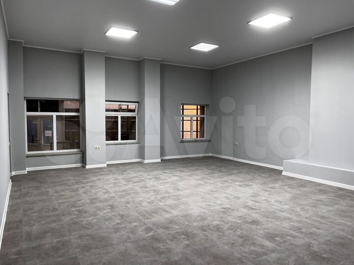 Торговая площадь, 58 м²