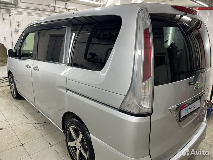 Nissan Serena 2.0 CVT, 2013, 128 614 км