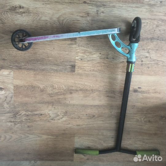 Трюковой самокат