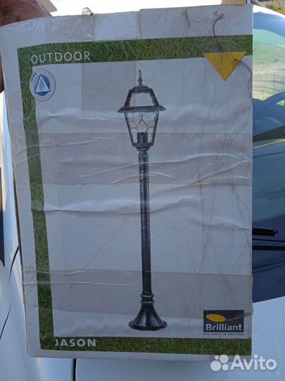 Фонарь уличный садовый