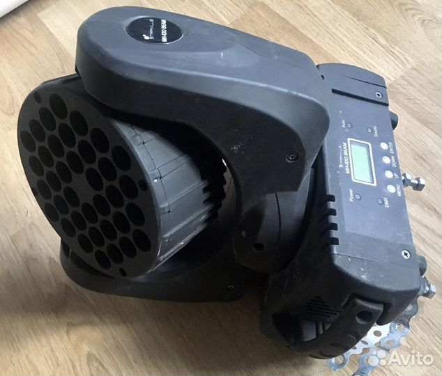 Вращающиеся световые головы