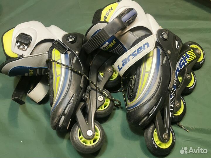 Коньки роликовые