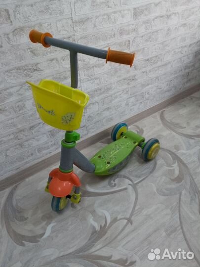 Самокат детский трехколесный