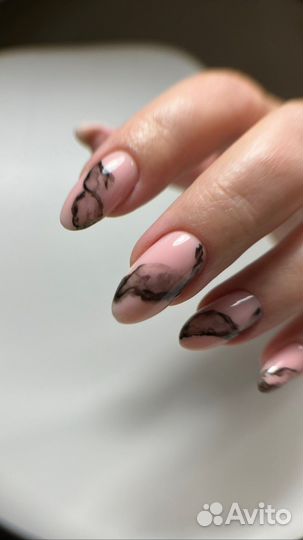 Маникюр,smart педикюр в студии