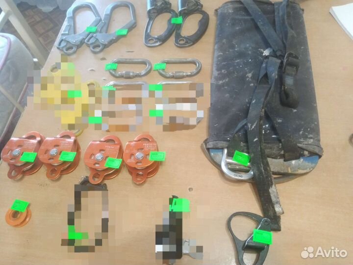 Альпинистское снаряжение остатки