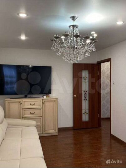 2-к. квартира, 54 м², 4/5 эт.