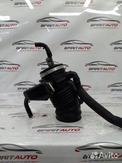 Патрубок воздушного фильтра Kia Sorento Prime 3