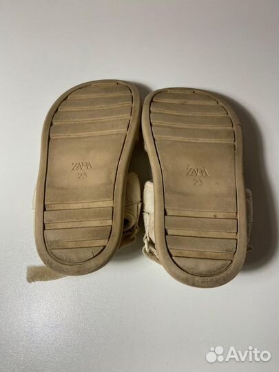 Сандалии zara
