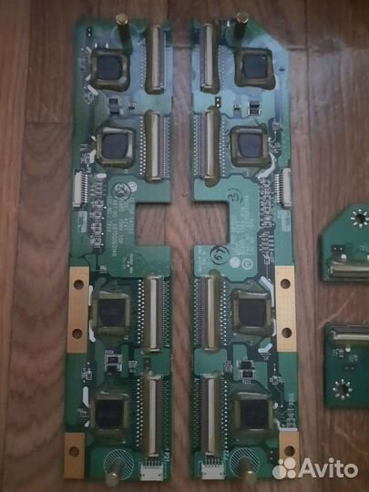 Материнские платы LG