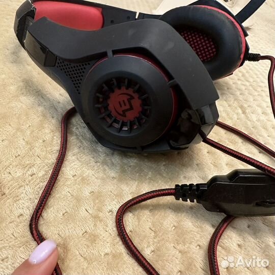 Игровые наушники с микрофоном