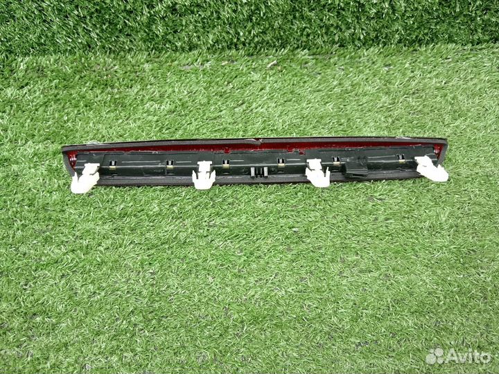 Дополнительный стоп сигнал Audi A3 8P VAG