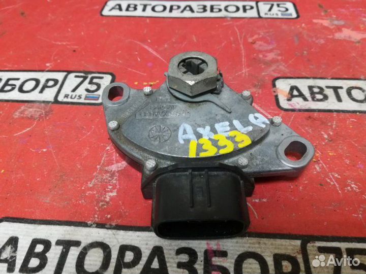 Датчик положения селектора АКПП Mazda Axela BL5FP